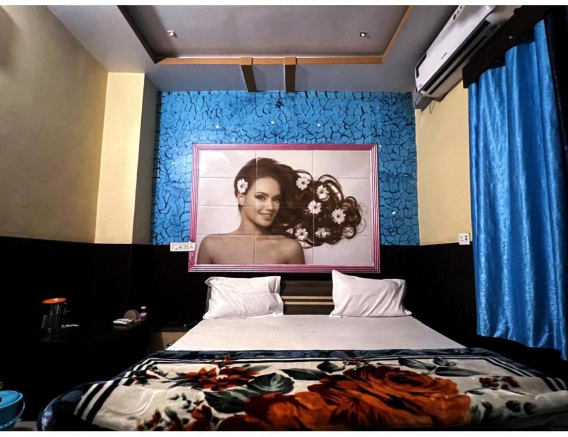 Hotel Preeti,Lalitpur Exterior photo