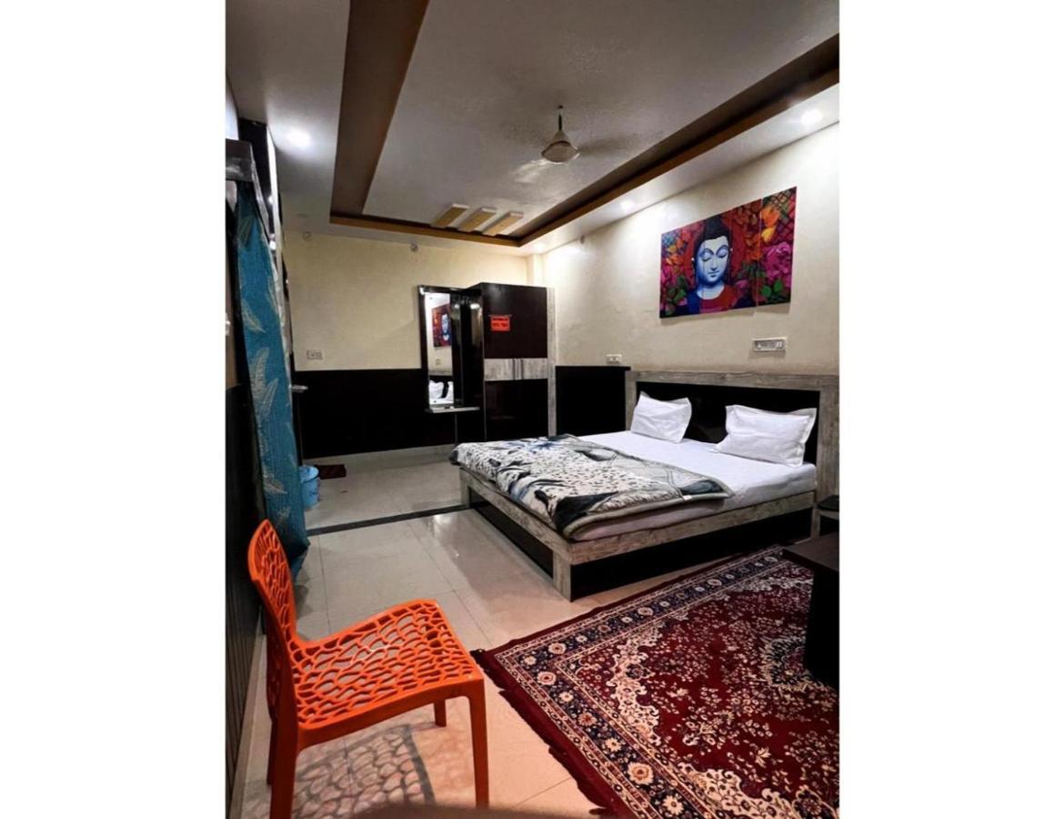 Hotel Preeti,Lalitpur Exterior photo